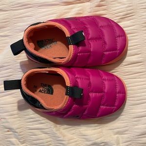 Kids US Size 12 The North Face slippers